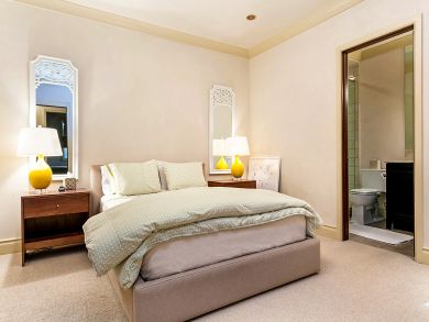 The Ultimate Accommodation Exceptional Interior Posh !